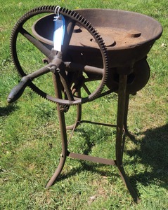 Unmarked: Extra Clean Farrier's Forge