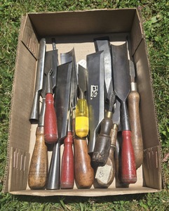 Assorted Makers: Lot Of Clean & Usabl Gouges And Chisels