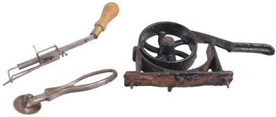 Assorted Makers: Three Interesting Household Tools