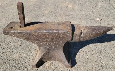 Peter Wright, London, England: Extra Clean 100 Lb. Blacksmith's Anvil