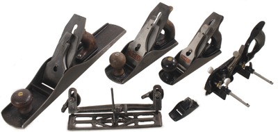 Stanley Rule & Level: Lot Of Clean & Usabl Woodworking Tools