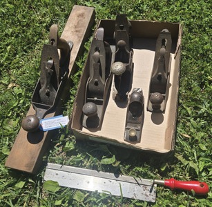 Assorted Makers: Lot Of Sound & Usabl Woodworking Tools
