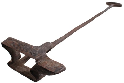 Unmarked: Massive Anvil Form Iron Device