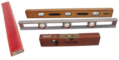Assorted Makers: Three Extra Clean Spirit Level