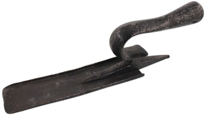 Unmarked: Classic European Farrier's Butteris