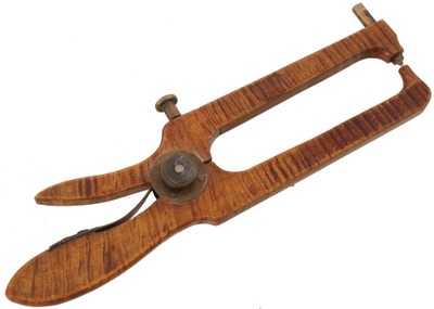 Unmarked: 19th C. Luthier's Caliper