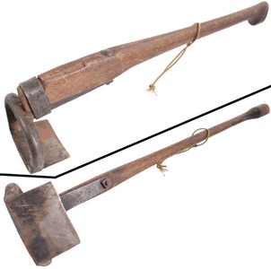 Unmarked: Early Hand Forged Long Hdl. Scorp