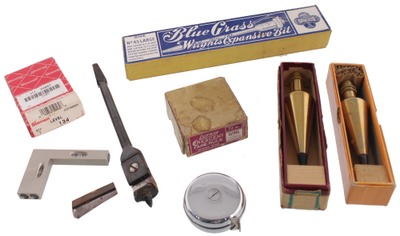 Assorted Makers: Five Extra Clean Ori Orig. Box Items