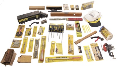 Stanley Tools: Lot Of Later Type Woodworking Tools