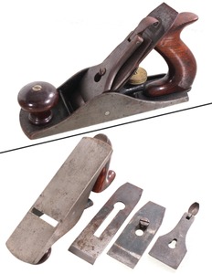 L. Bailey, Boston, Massachusetts, No. 4: Rare Vertical Post Smoothing Plane