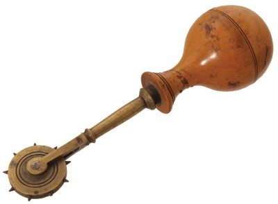 Unmarked: Extra Clean B'wood & Brass Tracing Whee
