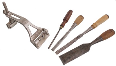 Assorted Makers: Four Extra Clean Chisels