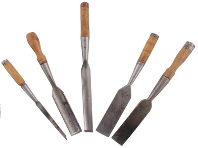 Assorted Makers: Five Heavy Socket Gouges And Chisels
