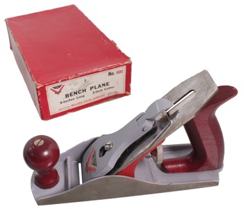 Millers Falls Company, Millers Falls, Massachusetts, No. 900: Cast Iron Smooth Metallic Plane