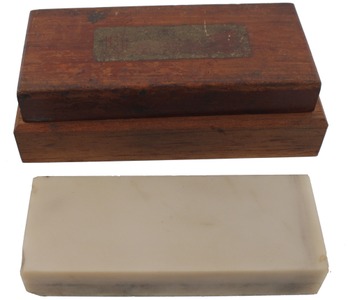Unmarked: Hard Arkansas Oilstone