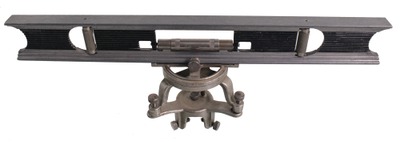Stanley Rule & Level, No. 38: Cast Iron Leveling Stand