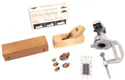 Assorted Makers: Three Modern Woodworking Tools