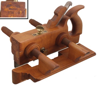 H. Chapin, Union Factory, Pine Meadow, Connecticut, No. 240: Handled Boxwood Plow Plane