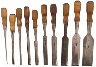 Stanley Rule & Level, No. 20: Set Of Ten Clean Bevel Edge Chisels