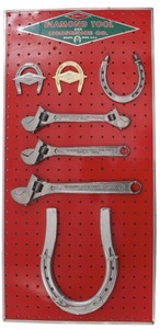 Diamond Tool And Horseshoe Company, Duluth, Minnesota: Orig. Hdwe. Store Display Of Tools