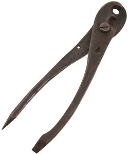 William Schollhorn & Company, New Haven, Connecticut: Pair Of U.S. Army Dynamite Pliers
