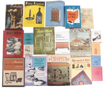 Assorted Makers: Lot Of Regional Antique Reference Books