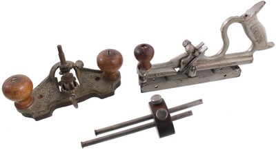 Assorted Makers: Three Clean & Usab Woodworking Tools