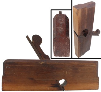 N. Taber, New Bedford, Massachusetts: Early Beech Body Rabbet Molding Plane