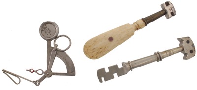 Assorted Makers: Three Extra Clean Small Tools