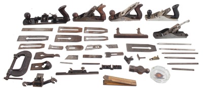 Assorted Makers: Planes 7 Plane Parts Opportunity Lot