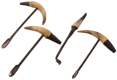 Unmarked: Set Of Four Horn Handle Clog Mkrs Too