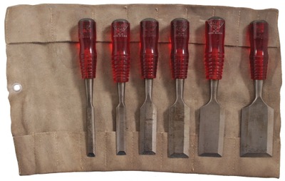 Millers Falls Company, Millers Falls, Massachusetts, No. 30: Stepped Set Of Six Bevel Edge Chisels