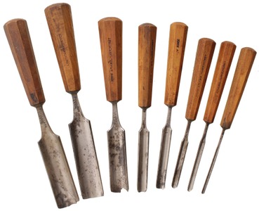 Ward & Payne, Sheffield, England: Stepped Set Of Eight Tang Gouges