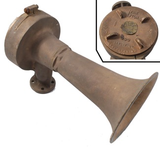 Leslie Tyfon, LyndhurStreet New Jersey: Solid Cast Bronze Locomotive Horn