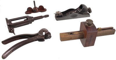Assorted Makers: Five Clean & Usable Woodworking Tools