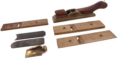 Unmarked: Mahogany & Brass Pattern Mkrs. Plane