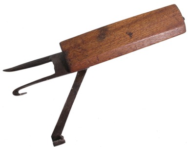 Unmarked: Classic 18th C. Race Knife