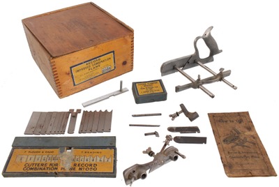 Record Tool Works, Sheffield, England, No. 050AMT: Improved Combination Plane
