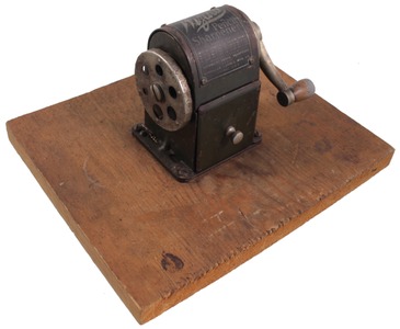 Automatic Pencil Sharpener Company, Chicago, Illinois: Clean & Complete "Wizard" Slitting Gauge