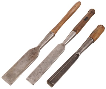 Assorted Makers: Wkg. Set Of Three Timber Framing Chisels