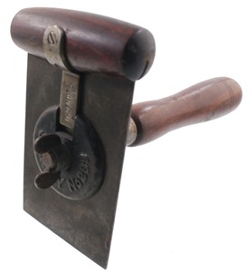 Stanley Rule & Level, No. 283: Carleton's Patent Cabinet Scraper