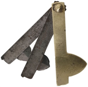Joseph Rodgers & Sons, Sheffield, England: Early Three Blade Phlebotomist's Fleam