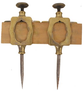 Unmarked: Pair Of Fancy Brass Trammels
