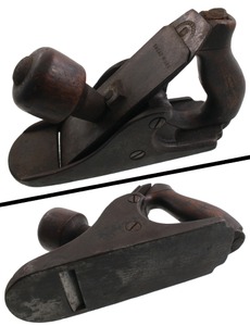 Unmarked: Early Cast Iron Smoothing Plane