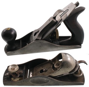 Stanley Rule & Level: Two Extra Clean Woodworking Planes