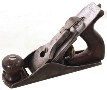 Ohio Tool Company, Auburn, New York, No. O2: 7 1/2" Smoothing Metallic Plane