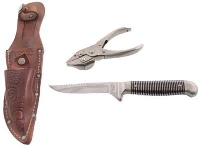 Sargent & Company, New Haven, Connecticut: Unused "Sportset" Knife & Pliers Combo