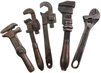 Assorted Makers: Five Uncommon Early Wrenches
