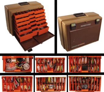Flambeau Outdoors, Baraboo, Wisconsin, No. 2275: Extra Clean "Bass Tamer" Tackle Box