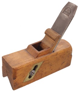 C. Nurse, 32 Mill Street, London, England: Adjustable Chamfer Plane